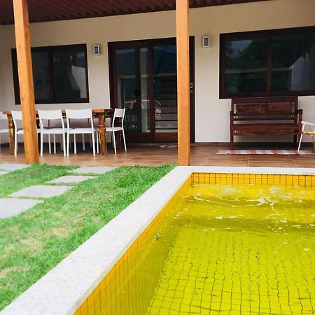 Ambar - Vista Para O Mar, 3 Suites, 1,5Km Do Centro,Piscina, Wi-Fi E Churrasqueira Araquari Kültér fotó